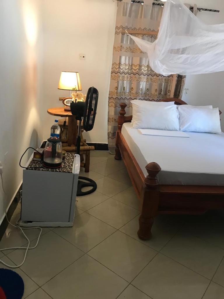 Apartament Bbq Lounge Dar es Salaam Pokój zdjęcie